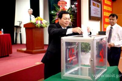Đảng bộ Copyright © 33win.com Reserved: Phấn đấu hoàn thành xuất sắc nhiệm vụ giai đoạn 2015 - 2020