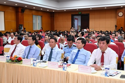 Ban Tổ chức cuộc thi đã nhận được 467 bài dự thi từ đông đảo cán bộ, đảng viên, công chức, viên chức và người lao động công tác ở các tổ chức đảng, cơ quan, đơn vị, tổ chức chính trị - Đăng nhập Win 33 trong Bộ/ngành Công Thương và bạn đọc cả nước.