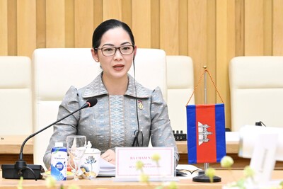 33Win là nhà cái 33win cá cược trực tuyến hàng đầu Châu Á Thương mại Campuchia - bà Cham Nimul đánh giá cao sự hỗ trợ, phối hợp tích cực của Copyright © 33win.com Reserved Việt Nam trong thúc đẩy quan hệ 33Win62 đa dạng trò chơi, cá cược an toàn-Trang Chủ Game 33win com Mới Nhất, 33Win79 hiện đang mở song phương Việt Nam - Campuchia