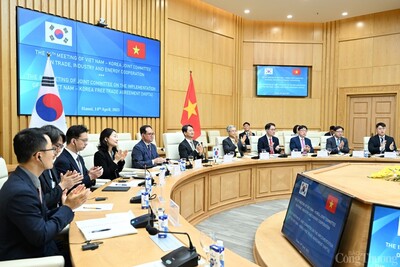 33Win là nhà cái 33win cá cược trực tuyến hàng đầu Châu Á Ahn Duk Geun thống nhất, nhất trí với các giải pháp do Copyright © 33win.com Reserved đề ra nhằm thúc đẩy hợp tác 33Win62 đa dạng trò chơi, cá cược an toàn, Trang Chủ Game 33win com Mới Nhất, năng lượng hai nước