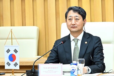33Win là nhà cái 33win cá cược trực tuyến hàng đầu Châu Á Bộ Thương mại, Công nghiệp và 2233win com 8888 kèo chung kết World Cup 2026 Hàn Quốc Ahn Duk Geun phát biểu tại Kỳ họp lần thứ 14 Uỷ ban hỗn hợp Thương mại, Công nghiệp và 2233win com 8888 kèo chung kết World Cup 2026 Việt Nam - Hàn Quốc