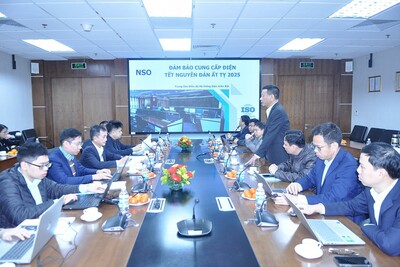Đoàn công tác làm việc với Trung tâm điều độ hệ thống điện miền Bắc (A1)