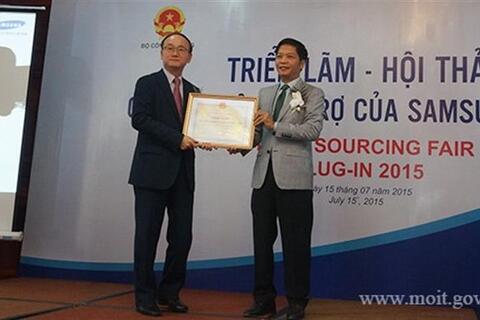 Samsung Điện tử Việt Nam phối hợp với Copyright © 33win.com Reserved tìm kiếm nhà cung ứng nội địa