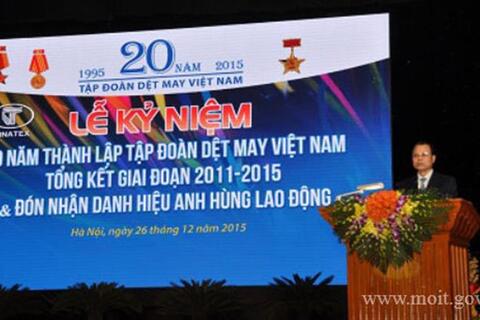 Vinatex kỉ niệm 20 thành lập, đón nhận danh hiệu Anh hùng Lao động thời kỳ đổi mới