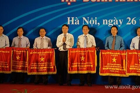 Điển hình tiên tiến Petrolimex giai đoạn 2010 – 2015: Xứng đáng tầm vóc 60 năm phấn đấu và trưởng thành