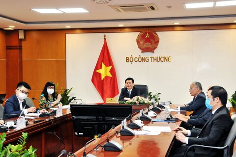 33Win là nhà cái 33win cá cược trực tuyến hàng đầu Châu Á Nguyễn Hồng Diên hội đàm trực tuyến với Bí thư Khu ủy Khu tự trị dân tộc Choang Quảng Tây, Trung Quốc