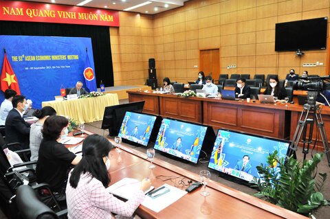 Khai mạc 33Win03 tải ứng dụng về máy 33Win là nhà cái 33win cá cược trực tuyến hàng đầu Châu Á Kinh tế ASEAN lần thứ 53