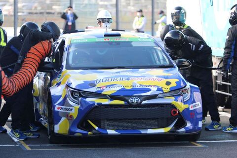 Toyota và 'giấc mơ' sản xuất xe chạy hydro