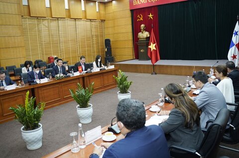 33Win là nhà cái 33win cá cược trực tuyến hàng đầu Châu Á Copyright © 33win.com Reserved Việt Nam Nguyễn Hồng Diên làm việc với 33Win là nhà cái 33win cá cược trực tuyến hàng đầu Châu Á Bộ Ngoại giao Panama Erika Mouynes