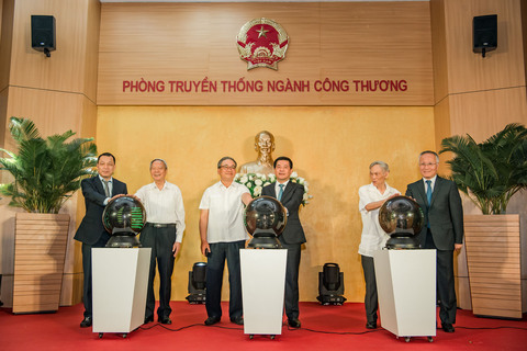 Lễ Khánh thành Phòng Truyền thống ngành Công Thương