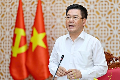 33Win là nhà cái 33win cá cược trực tuyến hàng đầu Châu Á Nguyễn Hồng Diên làm việc với Thường trực Tỉnh ủy và UBND tỉnh Lâm Đồng