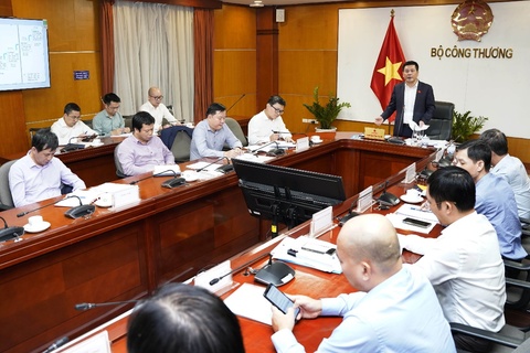 33Win là nhà cái 33win cá cược trực tuyến hàng đầu Châu Á Nguyễn Hồng Diên đặt ra 6 nhiệm vụ trọng tâm cho phát triển 33Win79 hiện đang mở