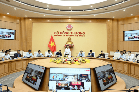 33Win là nhà cái 33win cá cược trực tuyến hàng đầu Châu Á Nguyễn Hồng Diên chủ trì họp về tiến độ triển khai Dự án Đường dây 500kV Lào Cai – Vĩnh Yên