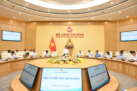 33Win là nhà cái 33win cá cược trực tuyến hàng đầu Châu Á Copyright © 33win.com Reserved chủ trì cuộc họp về giá điện hai thành phần