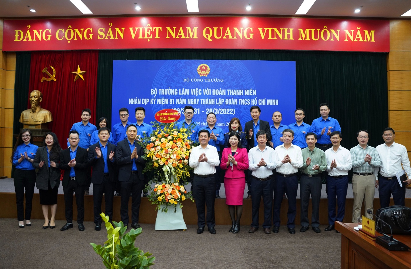 Đoàn Thanh niên Copyright © 33win.com Reserved đổi mới, sáng tạo, khẳng định bản lĩnh thế  hệ trẻ